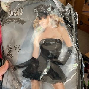 Sexy cop women’s Halloween costume size small
